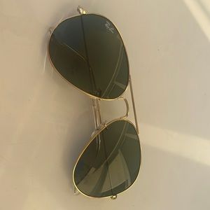 Unisex Classic Ray-Ban Aviator Sunglasses